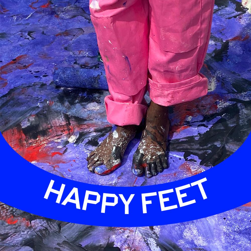 Happy Feet - Giant street painting with your dancing feet